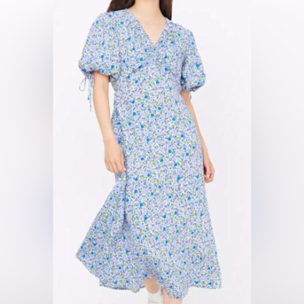 Tu Woman Floral Midi with Shaped Bust, Elastic Back. Woman’s Size 16